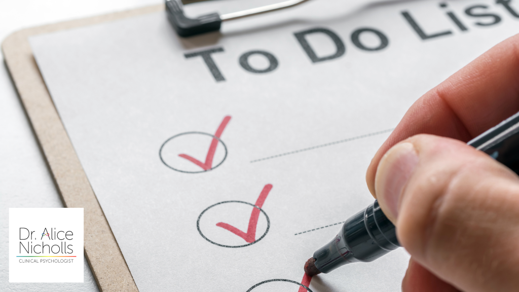 Picture of short to do list with ticks